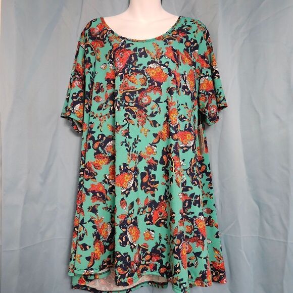 Lularoe with tag - Picture 1 of 7
